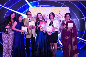 SavvyHonoursAwardrecdbyDrDaphnePillaiMadam-3