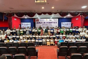 Six-Day-Workshop-on-Girls-in-Robotics