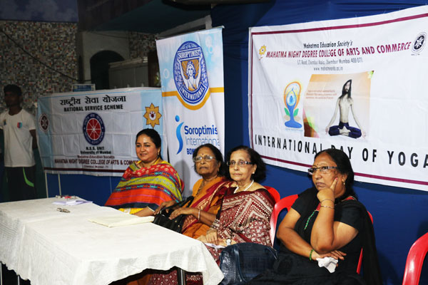 internationalyogadaychembur-1