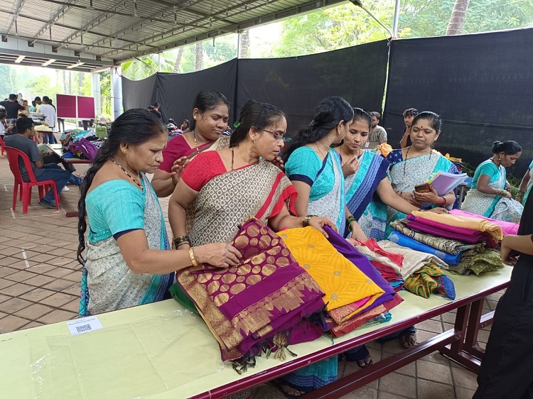 Jumble-Sale-Panvel-2022-5