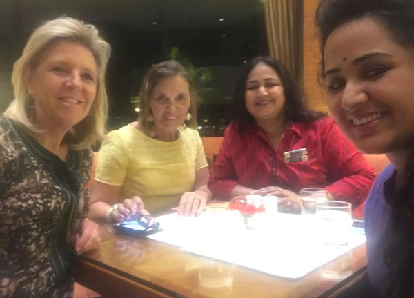 meeting-with-SI-sisters-from-belgium-1