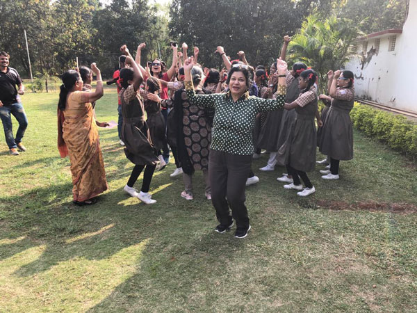 outing-for-sadhna-vidhalaya-for-the-deaf-5