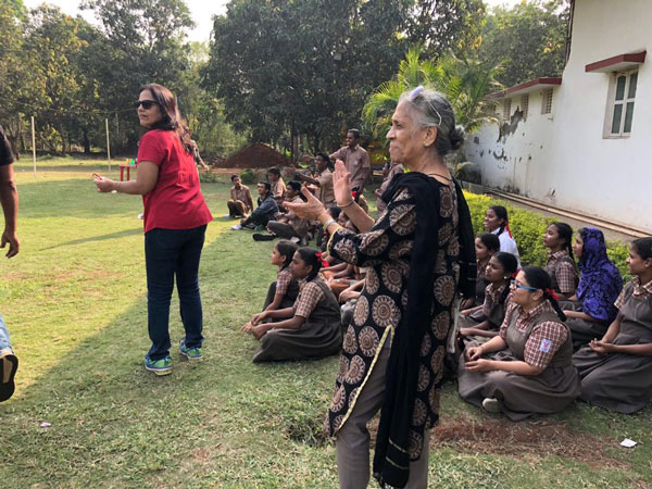 outing-for-sadhna-vidhalaya-for-the-deaf-7