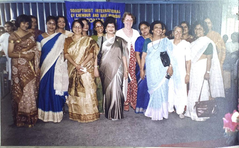 president-SIGBI-pamela-lee-visits-our-club-1