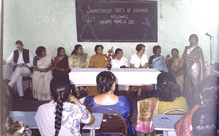 president-SIGBI-pamela-lee-visits-our-club-2