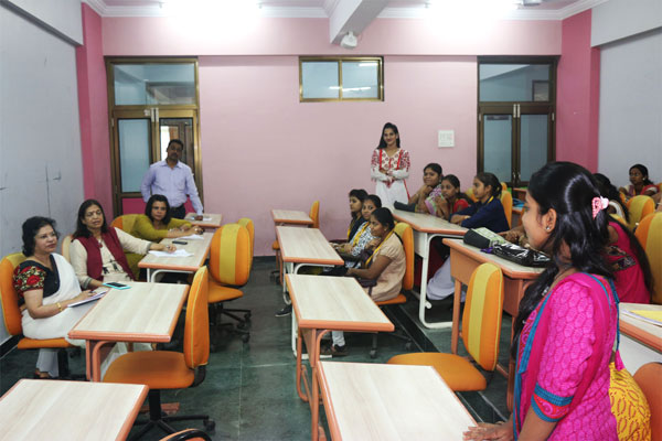 Skill-Development-Initiative-interaction-2015-3